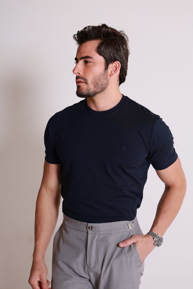 Camiseta Gola Redonda Marinho